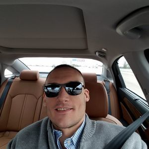 Meet your Posher, Eric